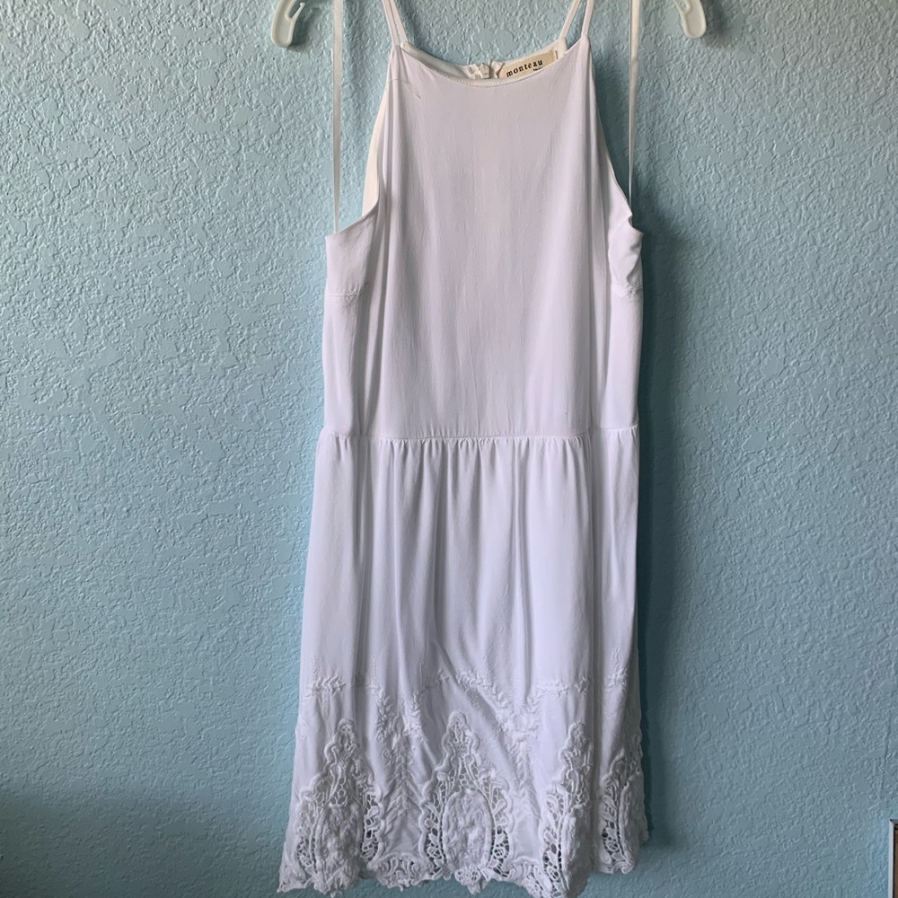 white dress